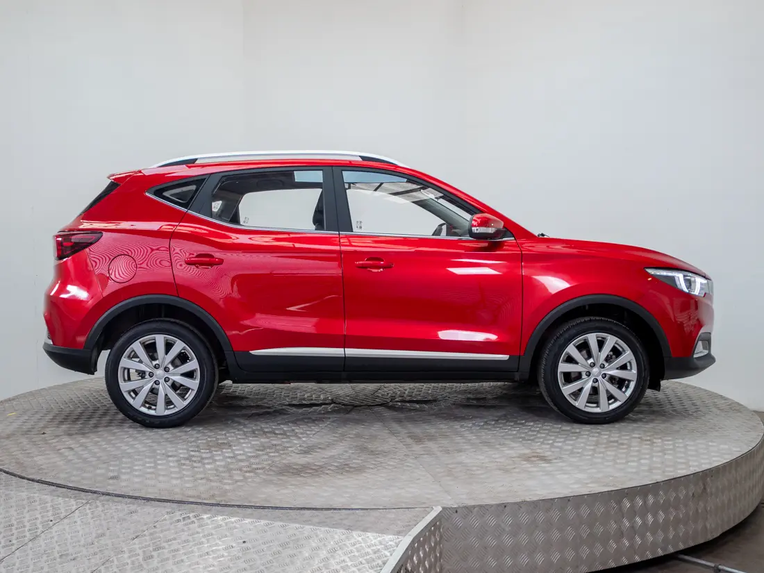MG ZS 1.5 STD AT 2025