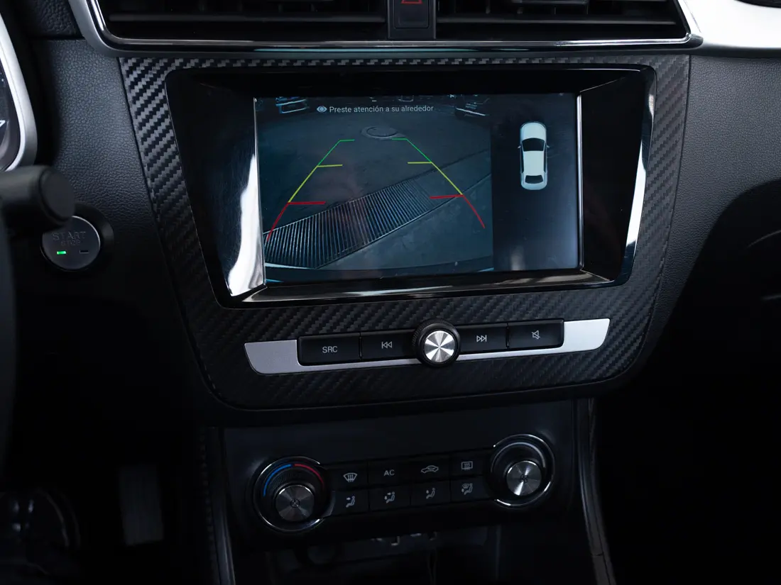 MG ZS 1.5 STD AT 2025