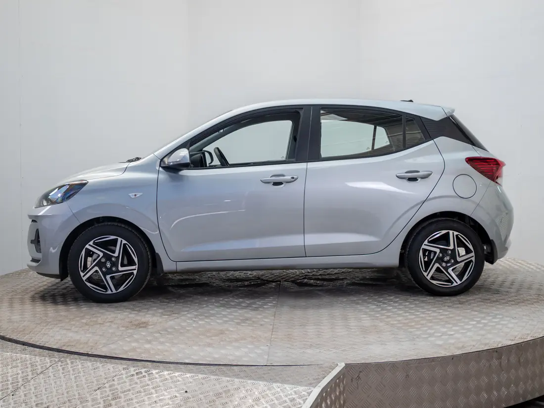 Hyundai Grand I-10 — foto 3 de 19