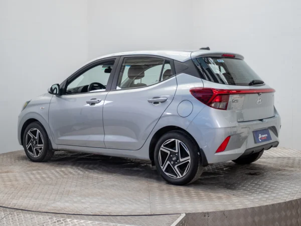 HYUNDAI GRAND I-10 2025 usado — Pompeyo Carrasco — foto 4