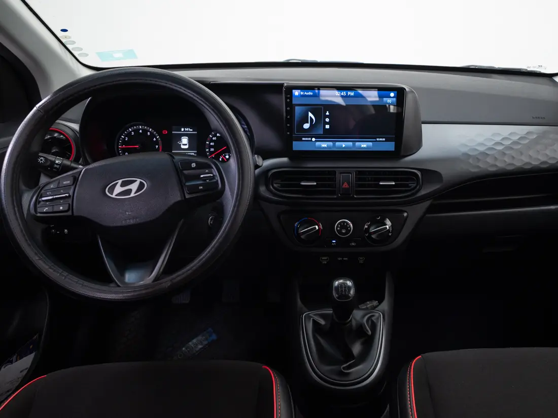 Hyundai Grand I-10 — foto 14 de 19