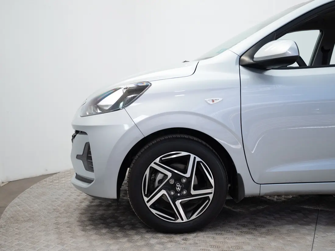 Hyundai Grand I-10 — foto 16 de 19