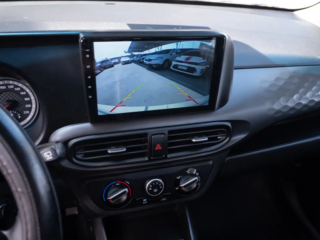 Hyundai Grand I-10 — foto 18 de 19