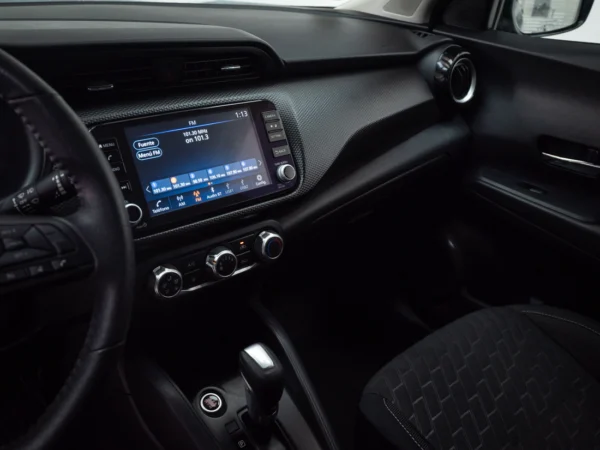 NISSAN KICKS 2025 usado — Pompeyo Carrasco — foto 11
