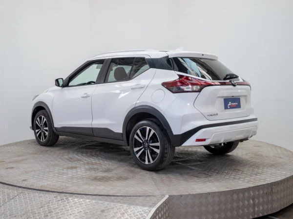 NISSAN KICKS 2025 usado — Pompeyo Carrasco — foto 4