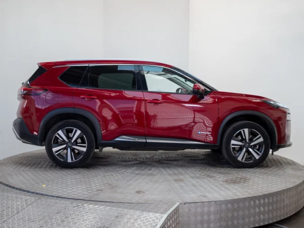 NISSAN X-TRAIL 2025 usado — Pompeyo Carrasco — foto 7