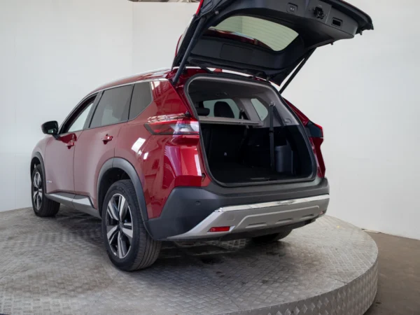 NISSAN X-TRAIL 2025 usado — Pompeyo Carrasco — foto 9
