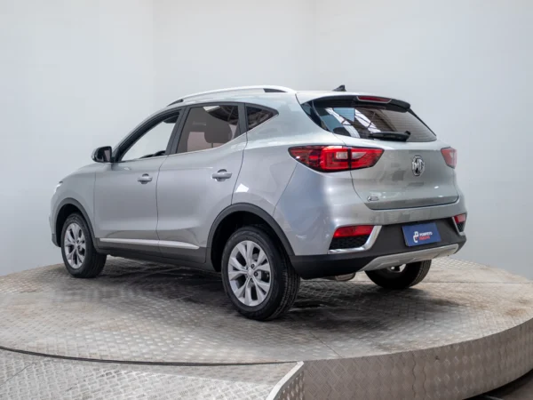 MG ZS 2025 usado — Pompeyo Carrasco — foto 4