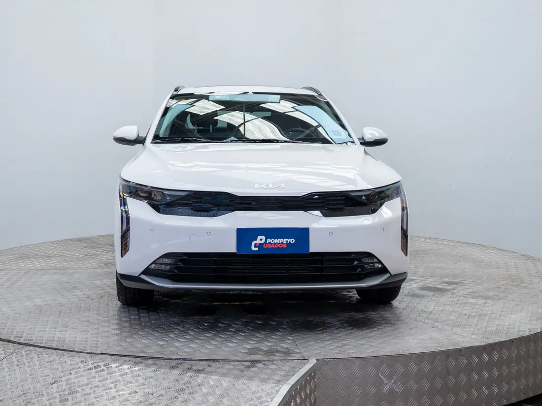 KIA K3 Cross — foto 2 de 20