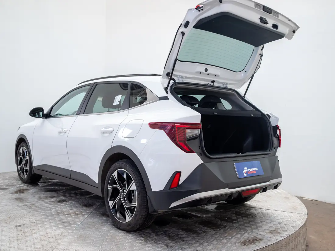 KIA K3 Cross — foto 9 de 20