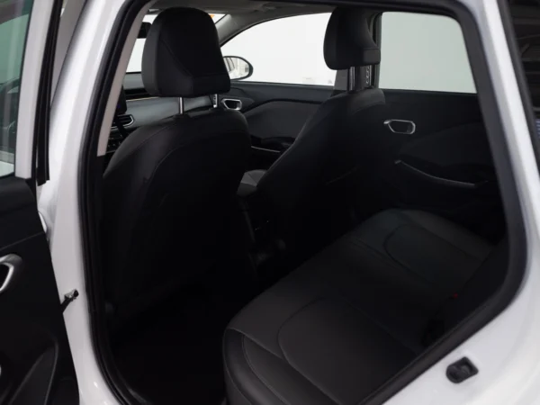 Kia K3 Cross 2025 usado — Pompeyo Carrasco — foto 13