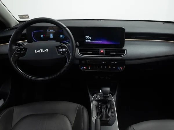 Kia K3 Cross 2025 usado — Pompeyo Carrasco — foto 14