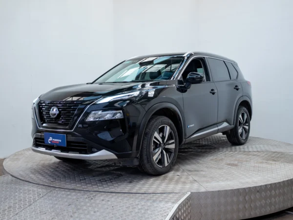 NISSAN X-TRAIL 2025 usado — Pompeyo Carrasco — foto 1