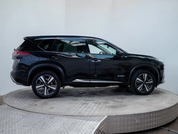 NISSAN X-TRAIL 2025 usado — Pompeyo Carrasco — foto 7