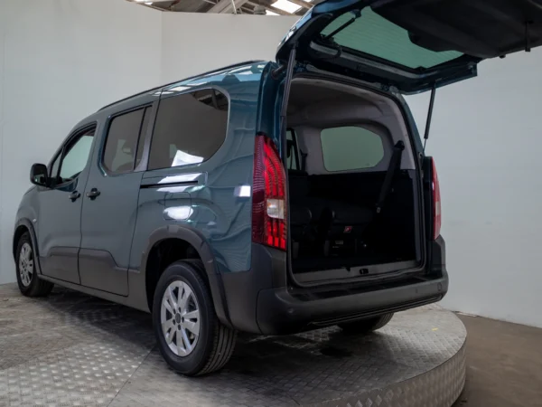 Peugeot RIFTER 2026 usado — Pompeyo Carrasco — foto 9
