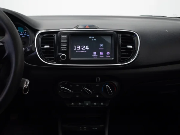 Kia SOLUTO 2026 usado — Pompeyo Carrasco — foto 15