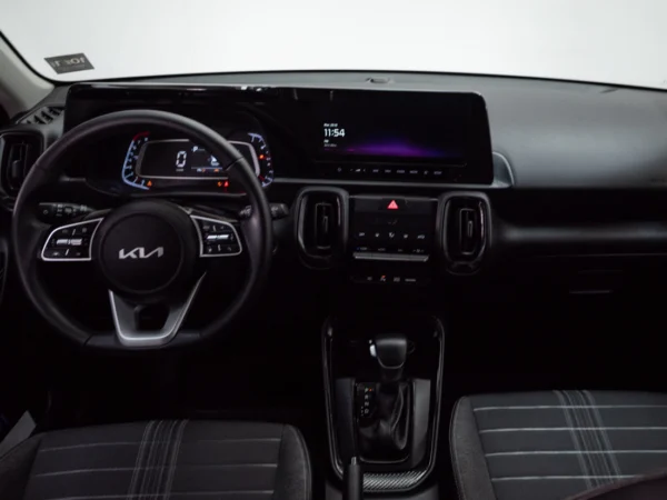 Kia SONET 2025 usado — Pompeyo Carrasco — foto 14