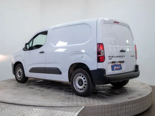 Peugeot PARTNER 2026 usado — Pompeyo Carrasco — foto 4