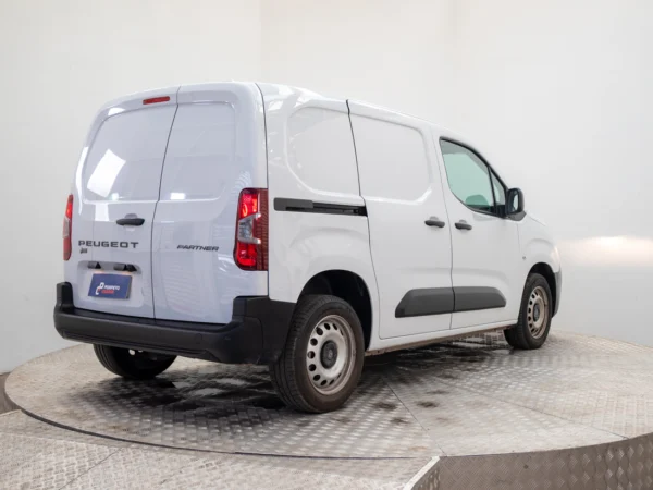 Peugeot PARTNER 2026 usado — Pompeyo Carrasco — foto 6