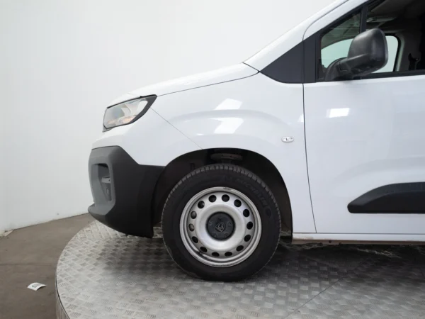 Peugeot PARTNER 2026 usado — Pompeyo Carrasco — foto 13