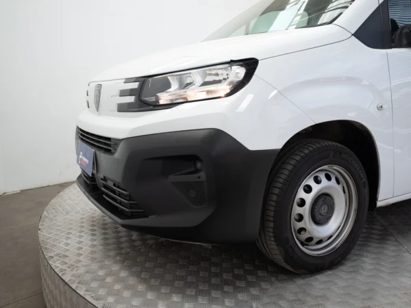 Peugeot PARTNER 2026 usado — Pompeyo Carrasco — foto 14