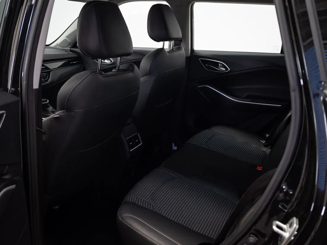 JAC Js4 — foto 13 de 18