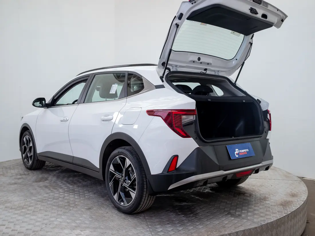 KIA K3 Cross — foto 9 de 20