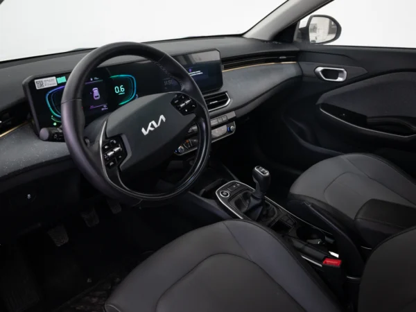 Kia K3 Cross 2026 usado — Pompeyo Carrasco — foto 10