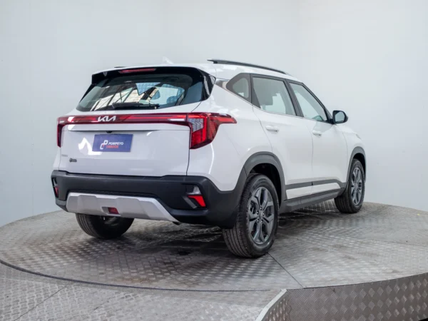 Kia SELTOS 2026 usado — Pompeyo Carrasco — foto 6