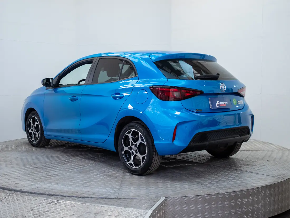 MG New3 — foto 4 de 17