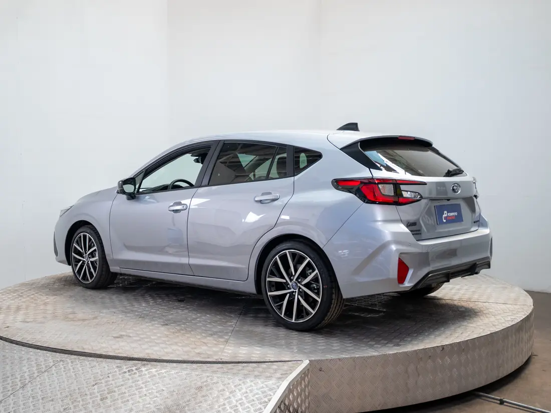 SUBARU ALL NEW IMPREZA 2.0I AWD CVT TOURING HK + LAM 2027