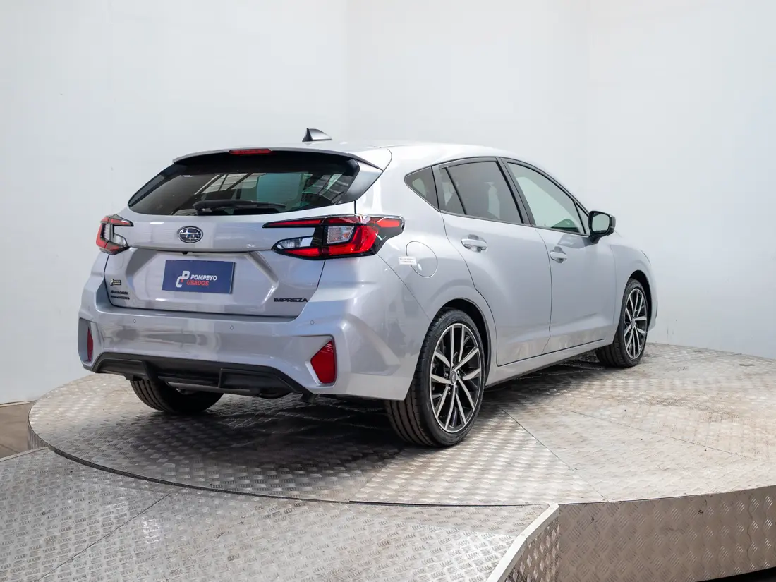 SUBARU ALL NEW IMPREZA 2.0I AWD CVT TOURING HK + LAM 2027